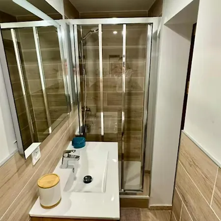 Lägenhet Le Cocon De Charlotte *